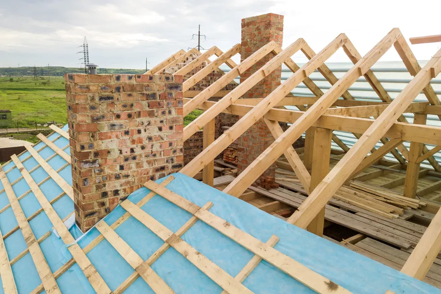 Choosing The Right Materials For Your Roof Installation Project in Middlefield OH